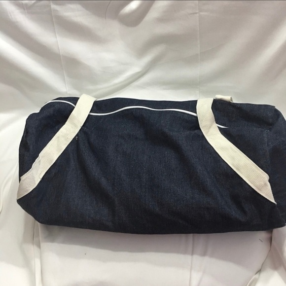 Meet Me At The Barre Private party Bag - Picture 6 of 7